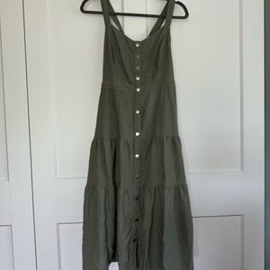 Elegant Green Button-Down Dress